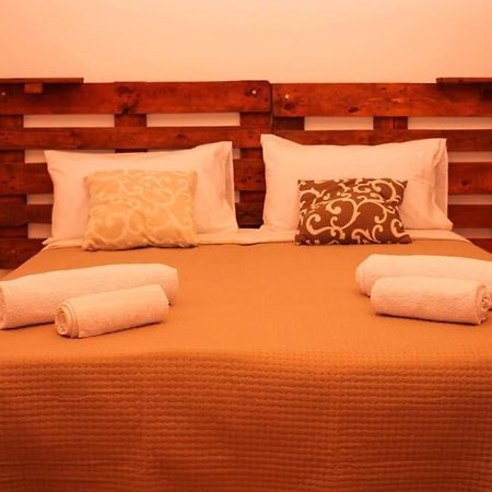 A Rizzilla Guest House Nicotera Luaran gambar
